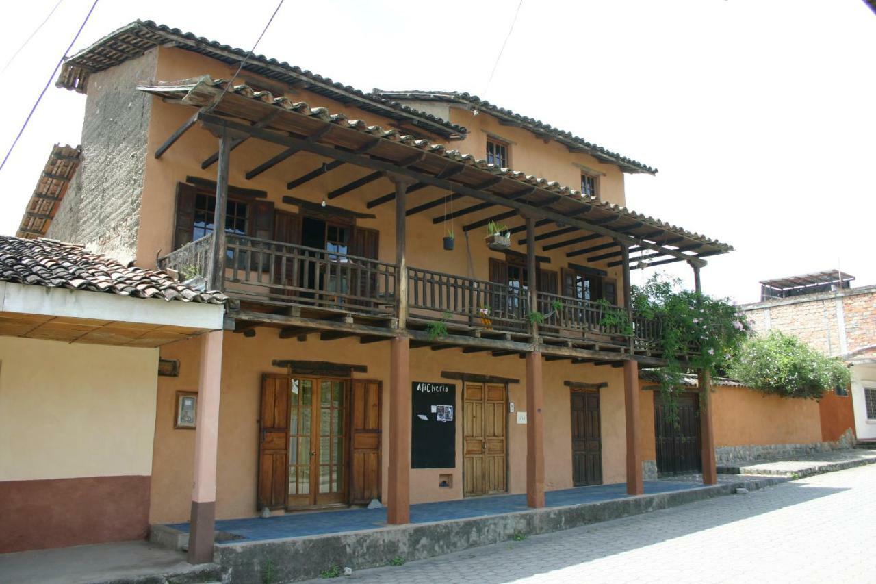 Avalon Hostal Boutique Vilcabamba Extérieur photo