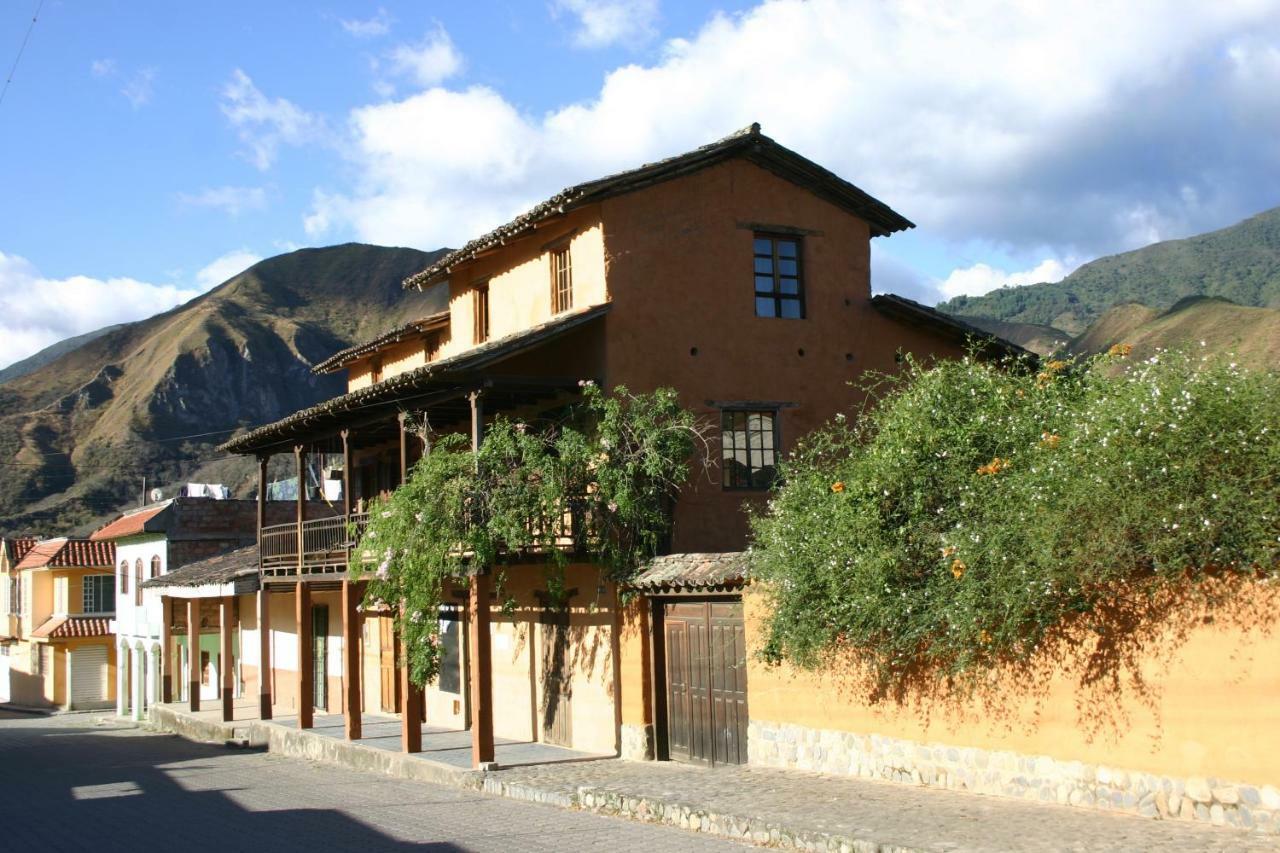 Avalon Hostal Boutique Vilcabamba Extérieur photo